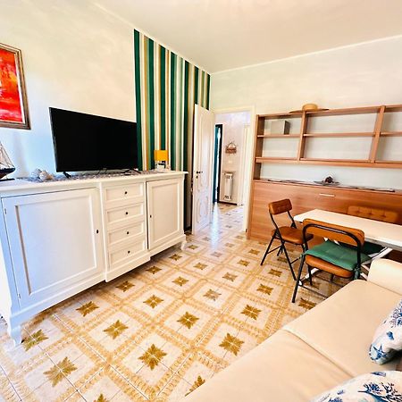 SUITE DUCA a Sanremo per 4 persone Giardino Vista Mare Gorgeous 1 bed flat with garden! Esterno foto