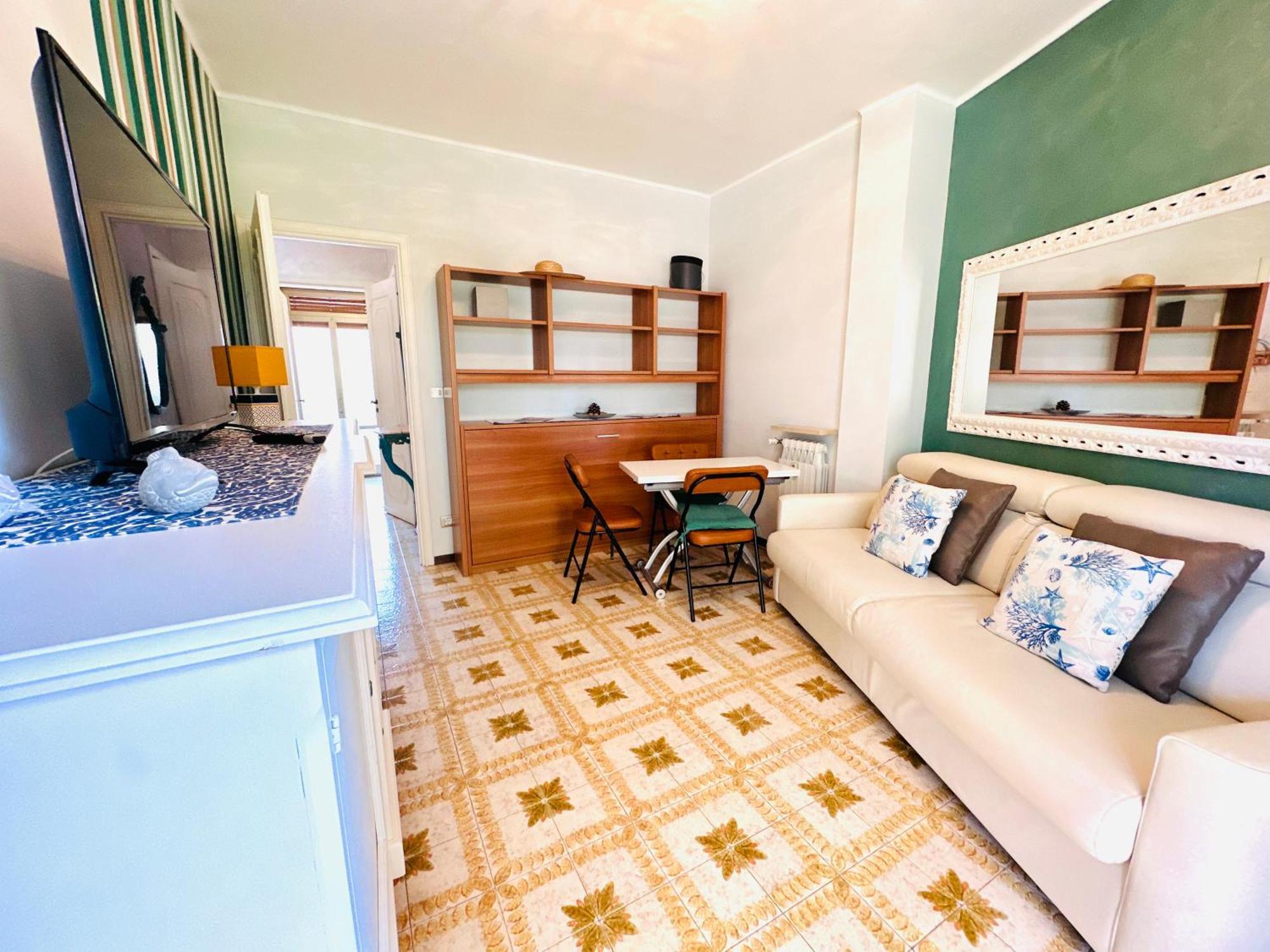 SUITE DUCA a Sanremo per 4 persone Giardino Vista Mare Gorgeous 1 bed flat with garden! Esterno foto