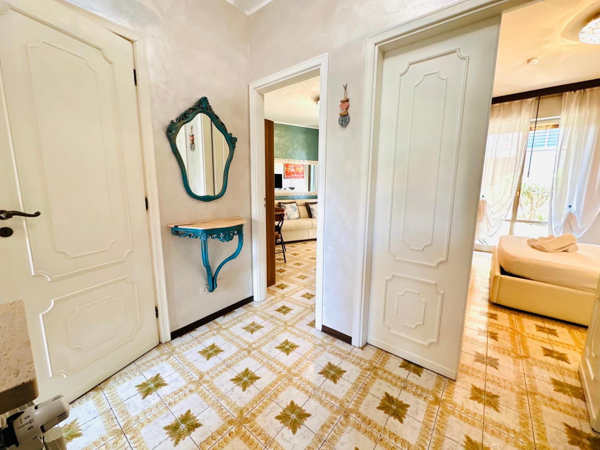 SUITE DUCA a Sanremo per 4 persone Giardino Vista Mare Gorgeous 1 bed flat with garden! Esterno foto
